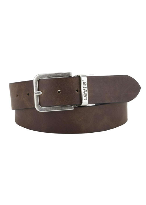 Ceinture noire en cuir avec une boucle à ardillon carrée