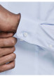 Thumbnail Chemise bleu ciel à coupe ajustée à col français et à fermeture boutonnée - Image 5