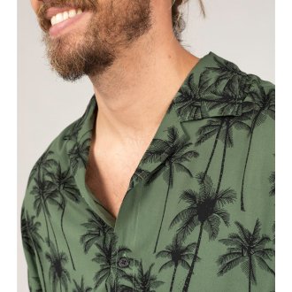 Chemise coupe ajustée manches courtes Deeluxe vert kaki à motifs palmiers noirs