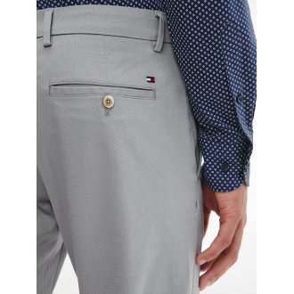 Pantalon chino coupe slim Tommy Hilfiger Bleecker en coton gris