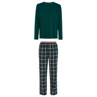 Coffret pyjama long Tommy Hilfiger avec t-shirt vert sapin et pantalon à carreaux