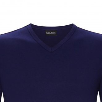 Pyjama court Ringella en coton : tee-shirt col V bleu nuit et short bleu nuit à rayures vertes, beiges, bleu marine et bleu clair