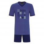 Pyjama court Ringella en coton : tee-short col V bleu marine floqué et short bleu nuit